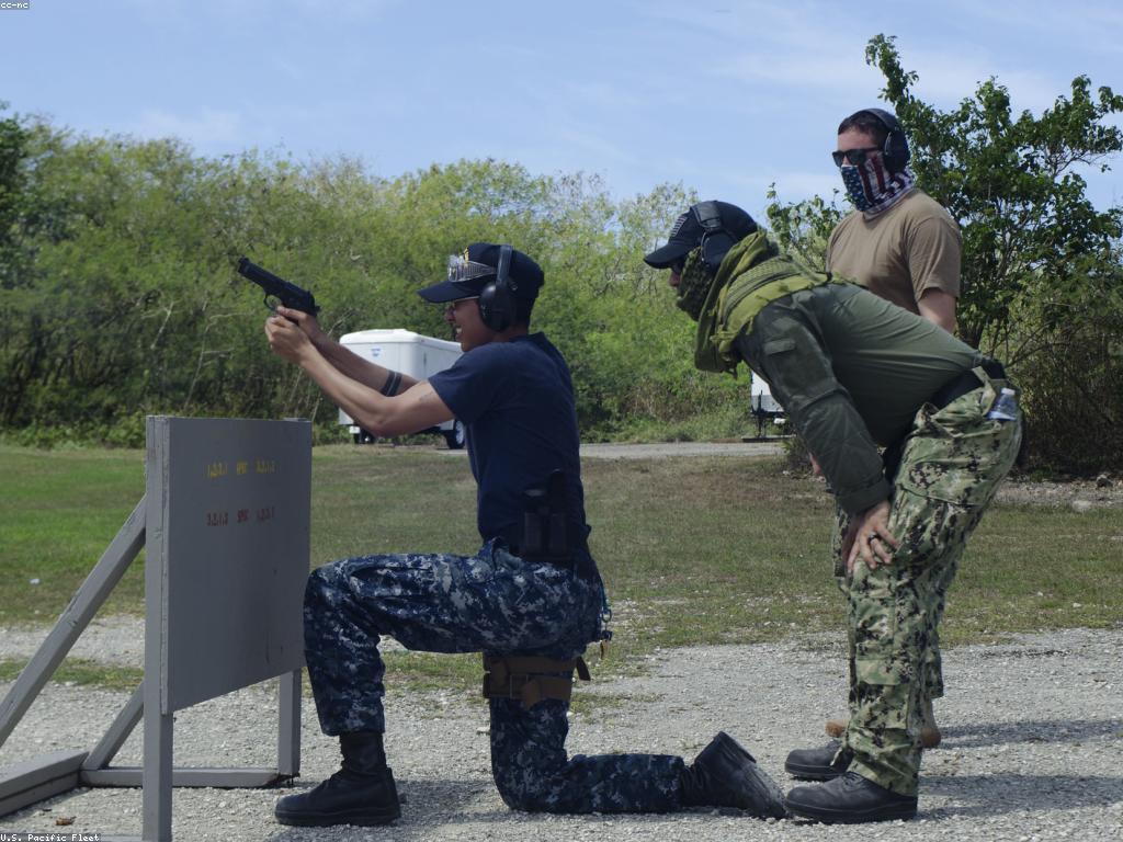 យុទ្ធសាស្ត្របាញ់: ការប្រឹងប្រែងក្នុងការបាញ់ឲ្យបានត្រឹមត្រូវ